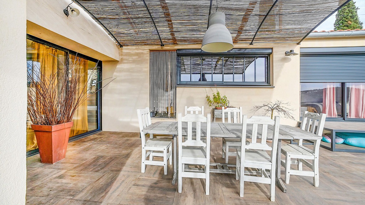 Photo of Others in Cendras