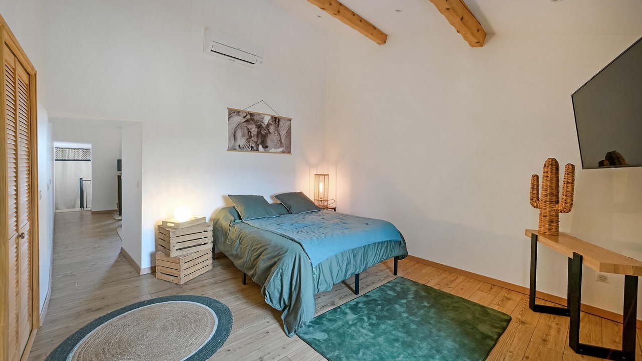 Photo of Others in Cendras