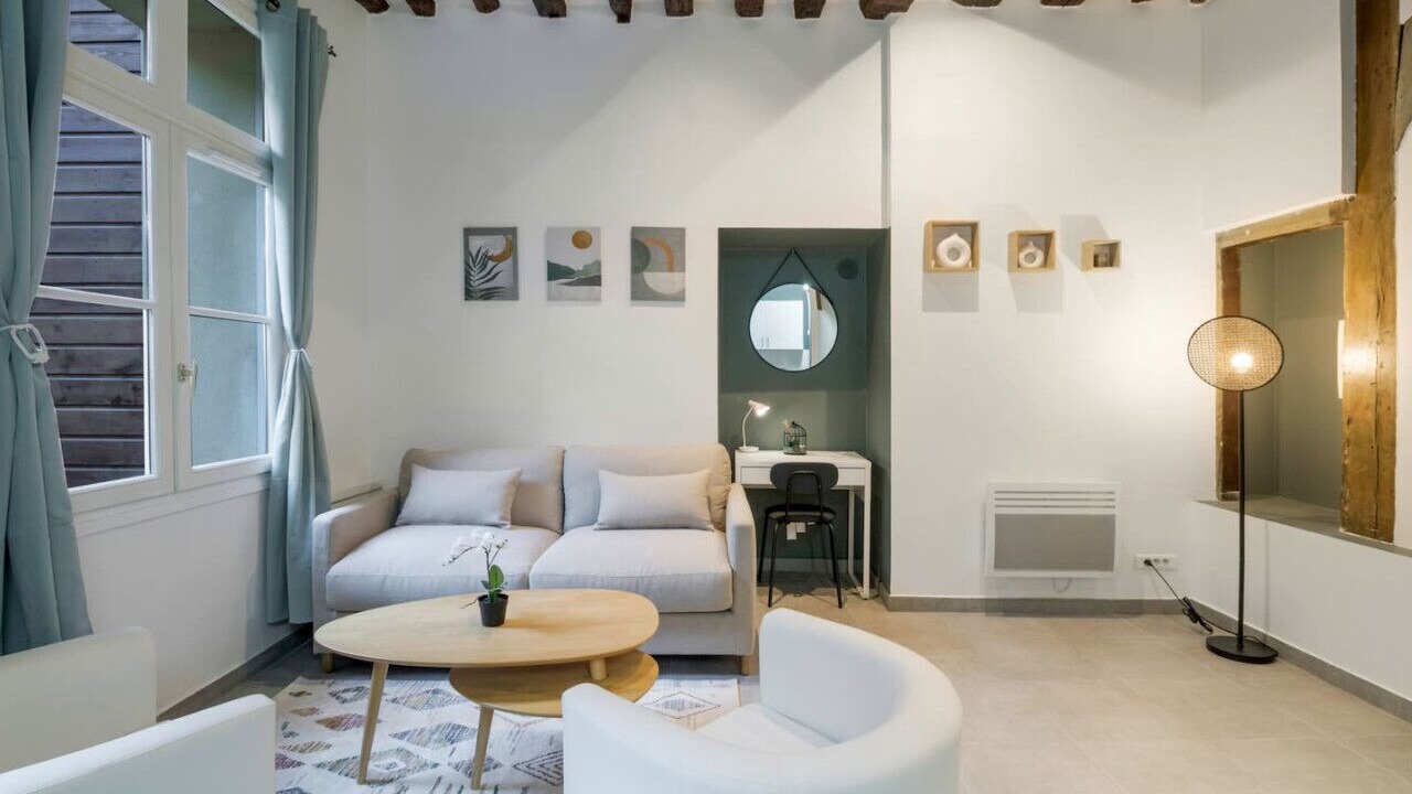 Photo of Livingroom in 5th Arrondissement