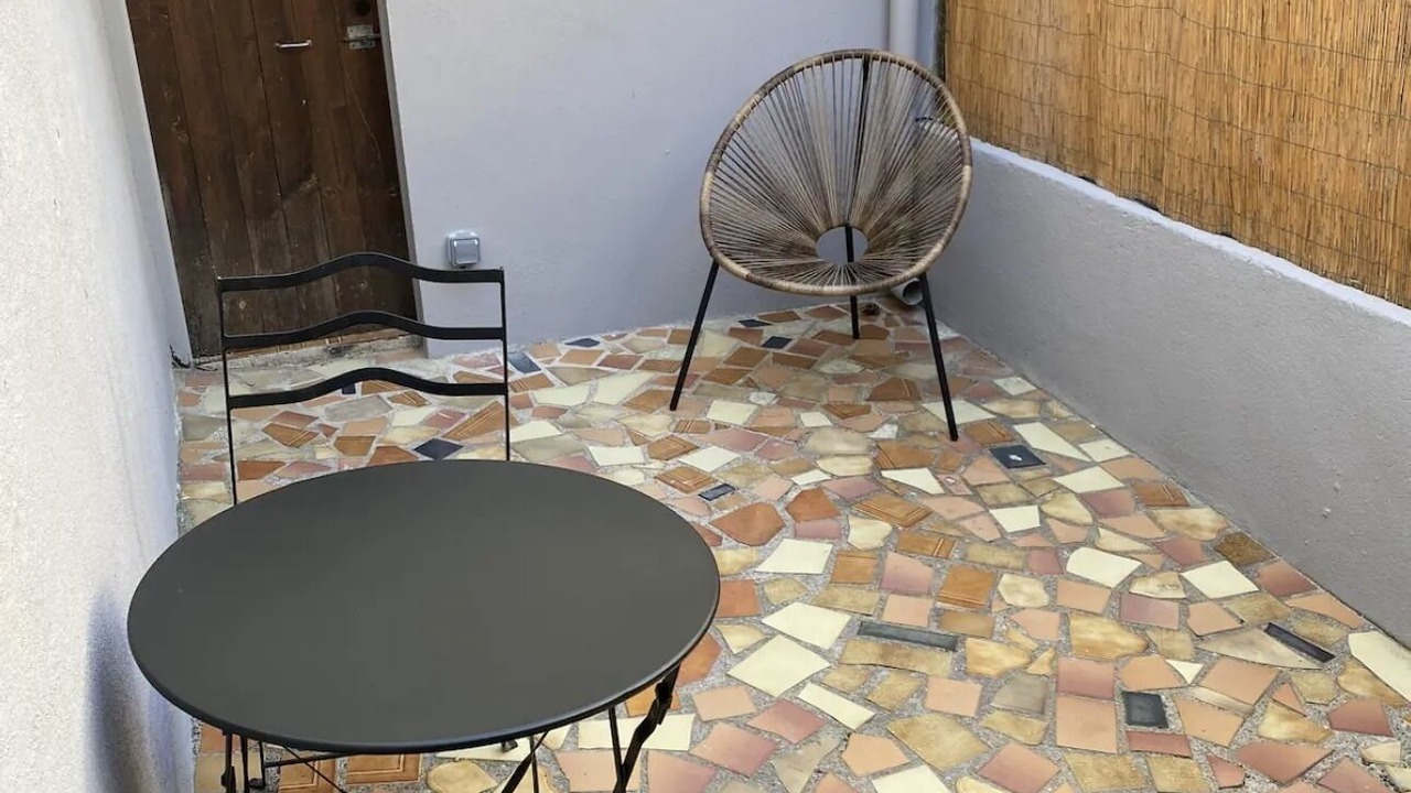 Photo of Outdoor in Beaux Arts-Boutonnet
