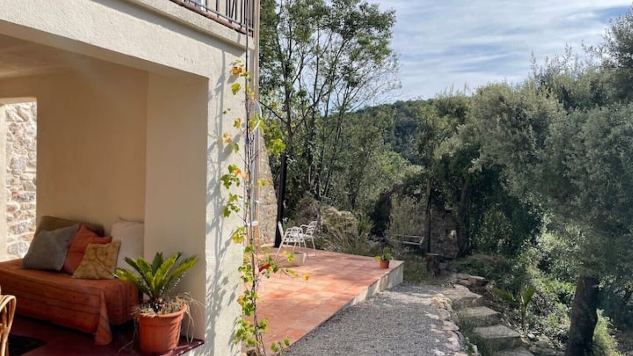 Photo of Patio Balcony in Reynes