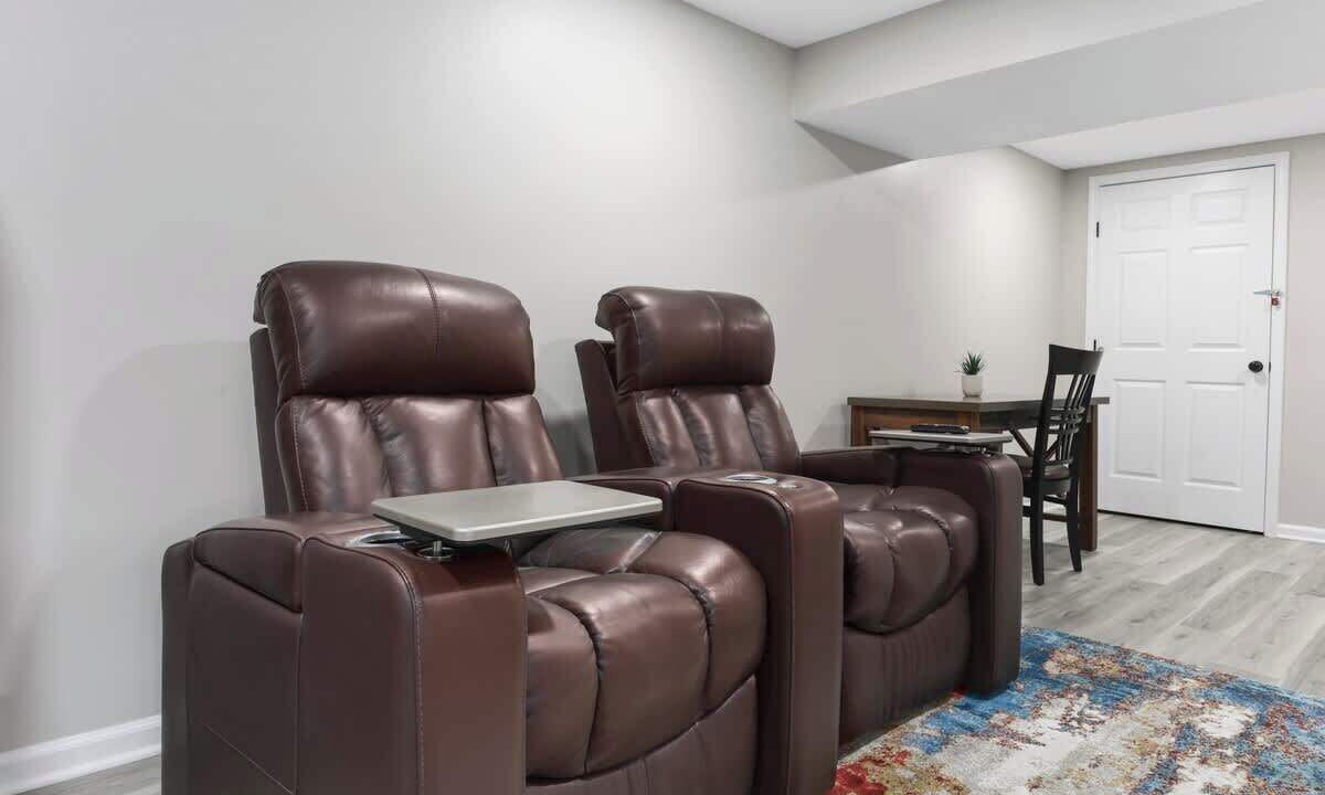 Photo of Livingroom in Lee's Summit