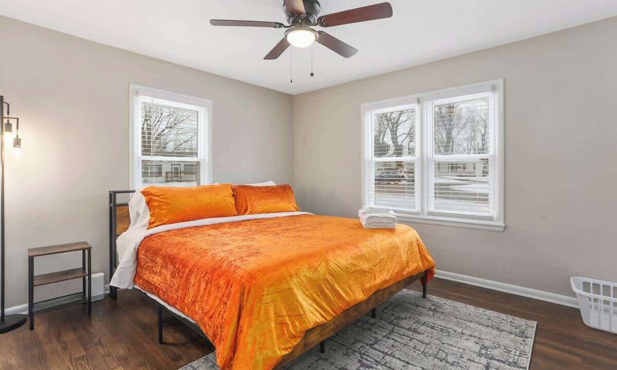 Photo of Bedroom in Lee's Summit