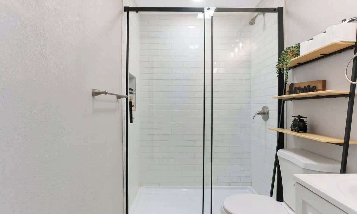 Photo of Bathroom in Lee's Summit