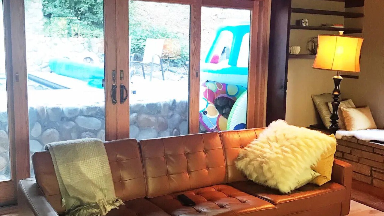 Photo of Livingroom in Cazadero