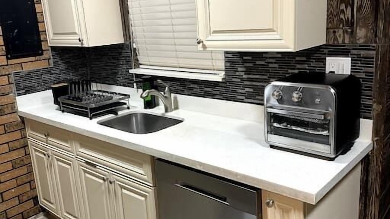 Photo of Kitchen in Miami Gardens