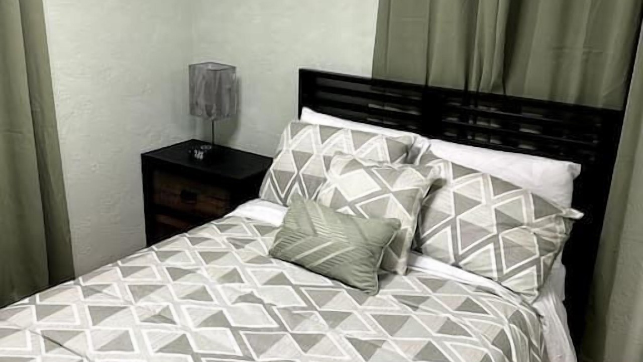 Photo of Bedroom in Miami Gardens