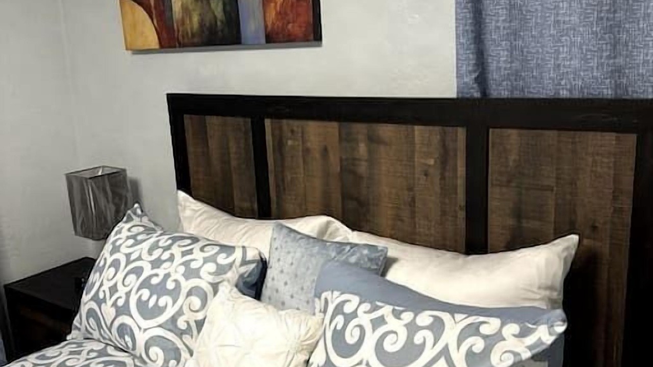 Photo of Bedroom in Miami Gardens