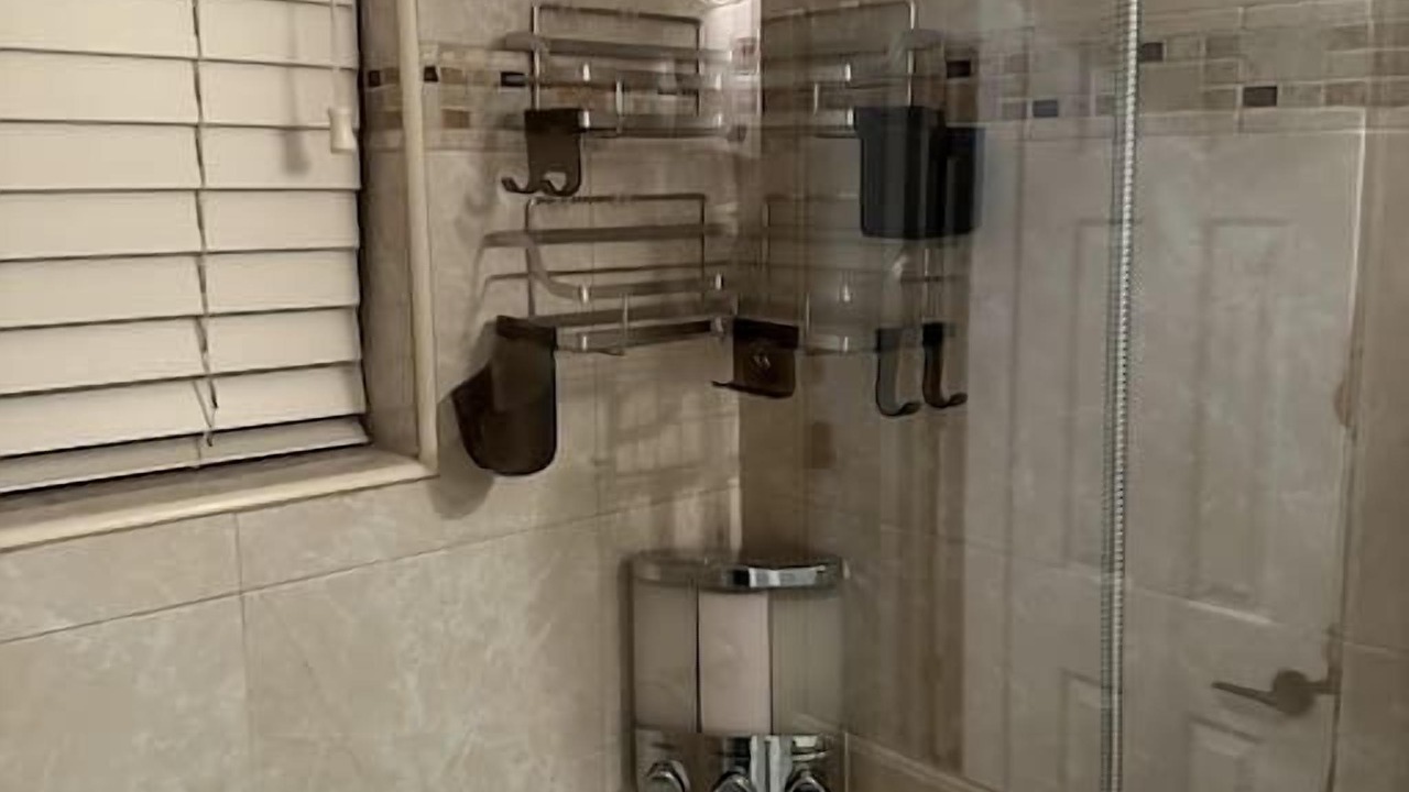 Photo of Bathroom in Miami Gardens