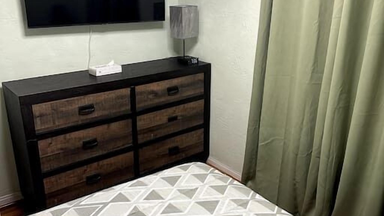 Photo of Bedroom in Miami Gardens