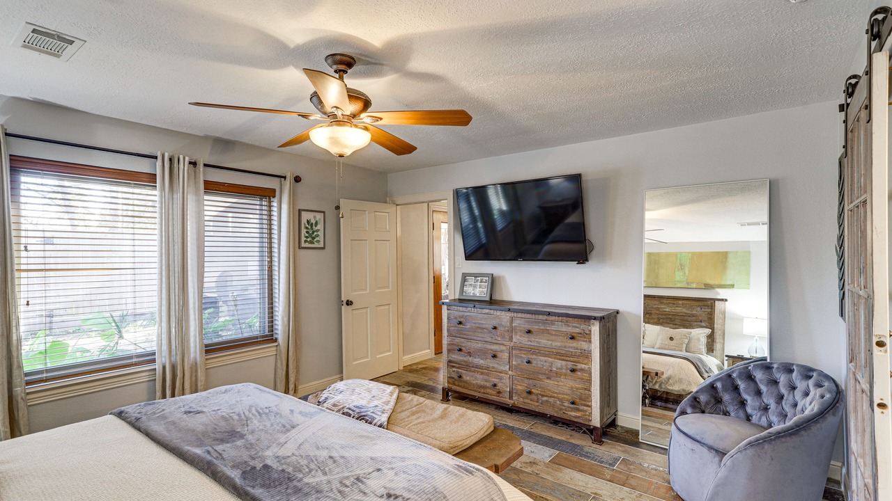 Photo of Bedroom in Cypress