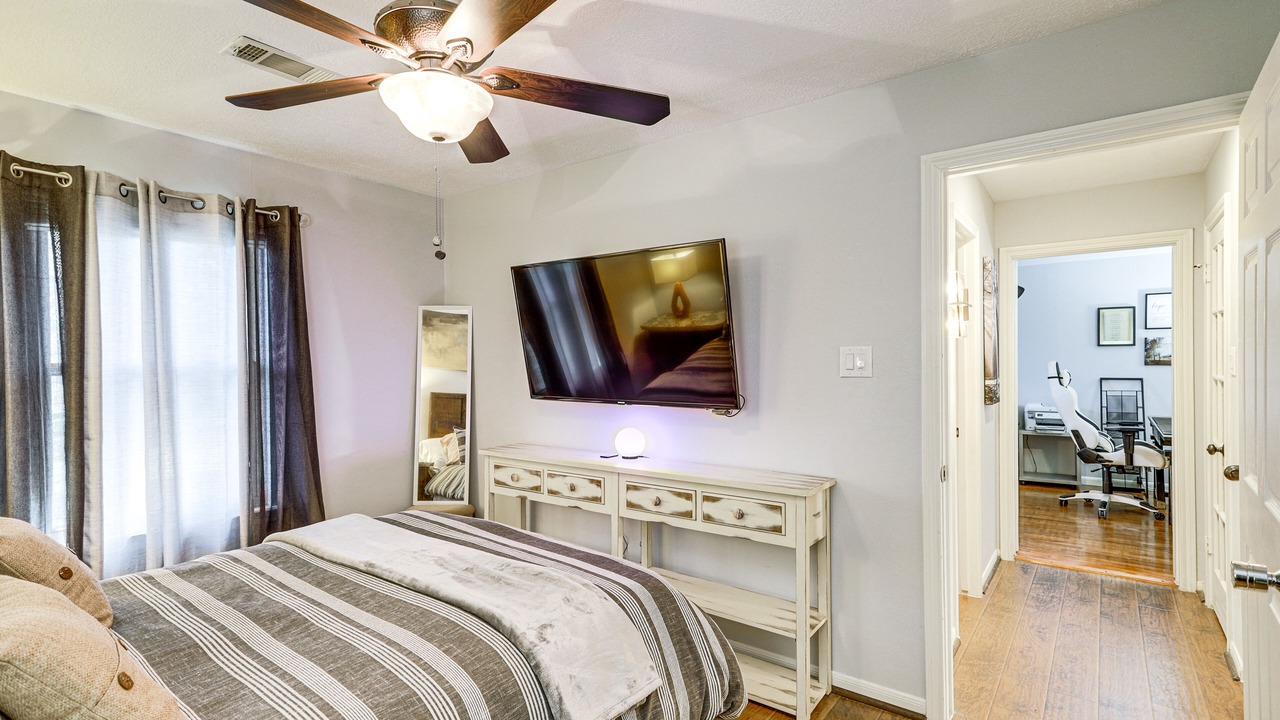 Photo of Bedroom in Cypress