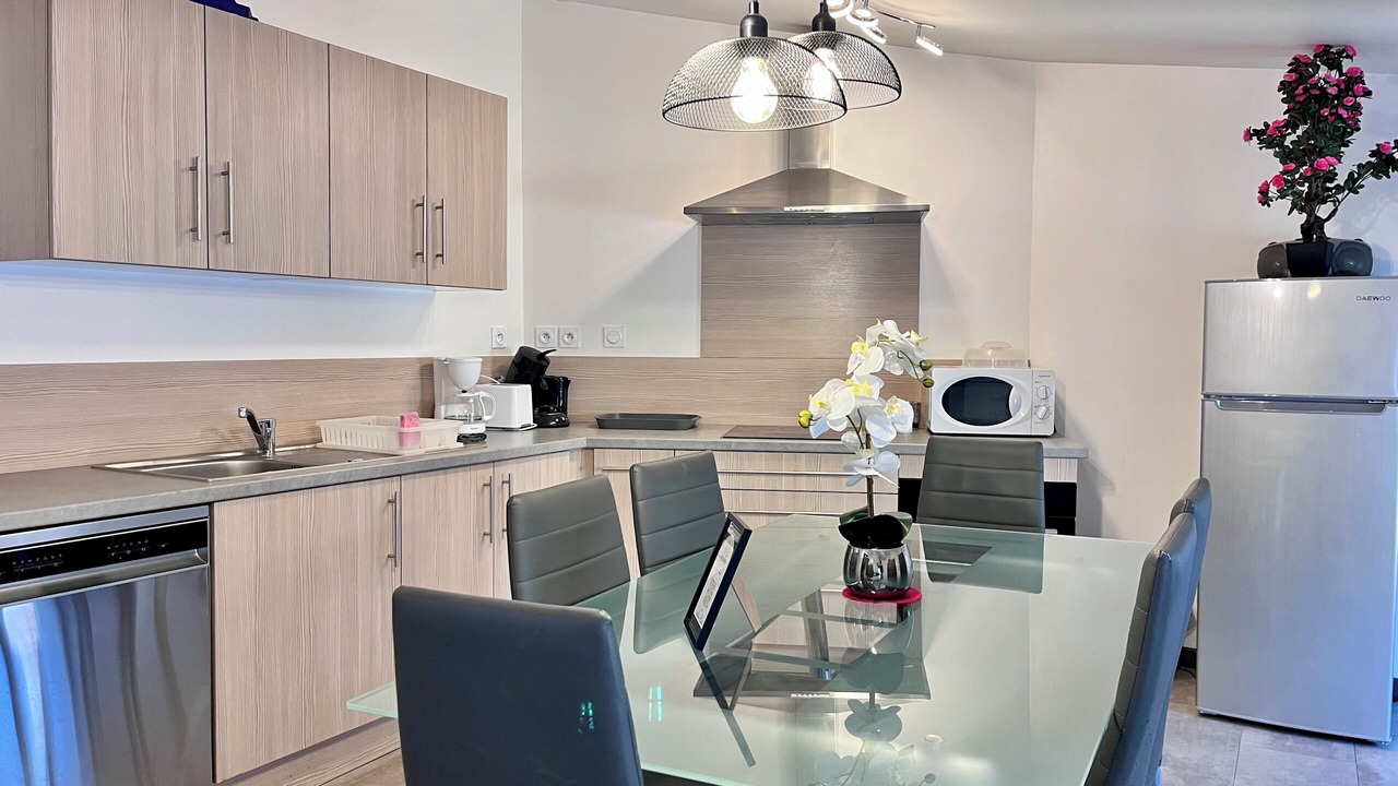 Photo of Kitchen in Tournon-sur-Rhone