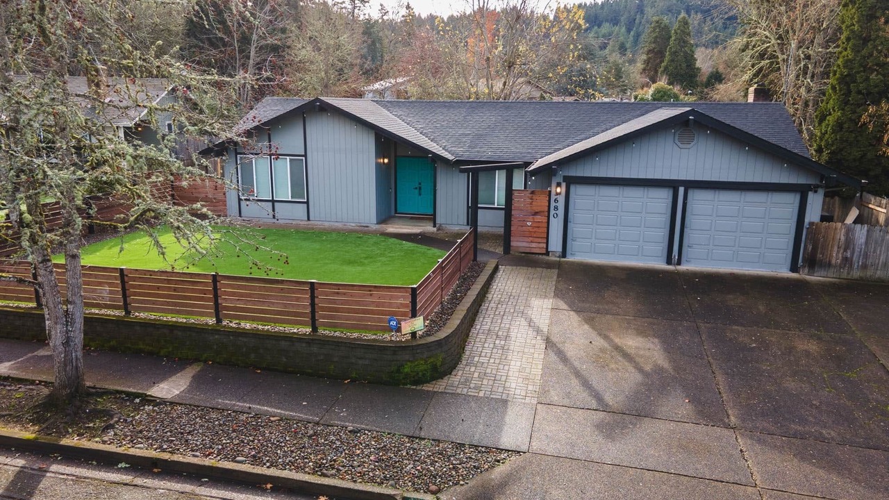 Photo of Others in Western