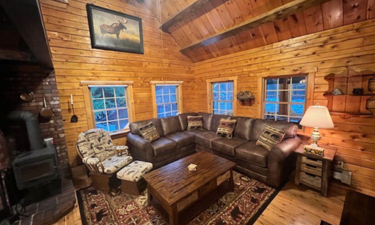 Photo of Livingroom in Beaver Cove