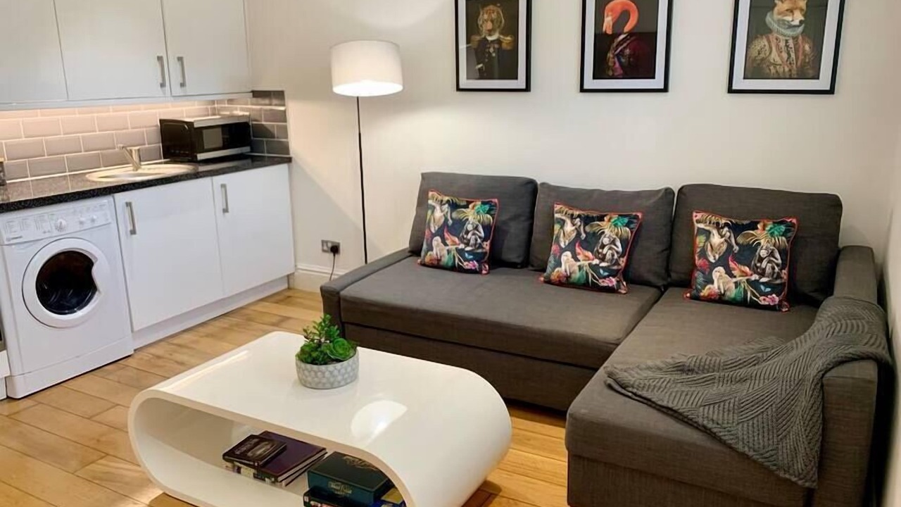 Photo of Others in Reading