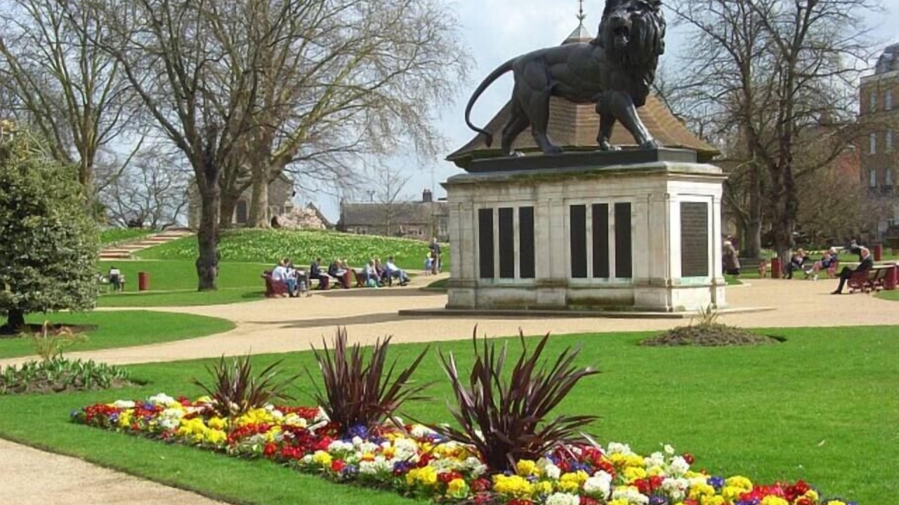 Photo of Others in Reading