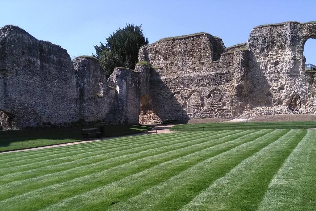 Photo of Others in Reading