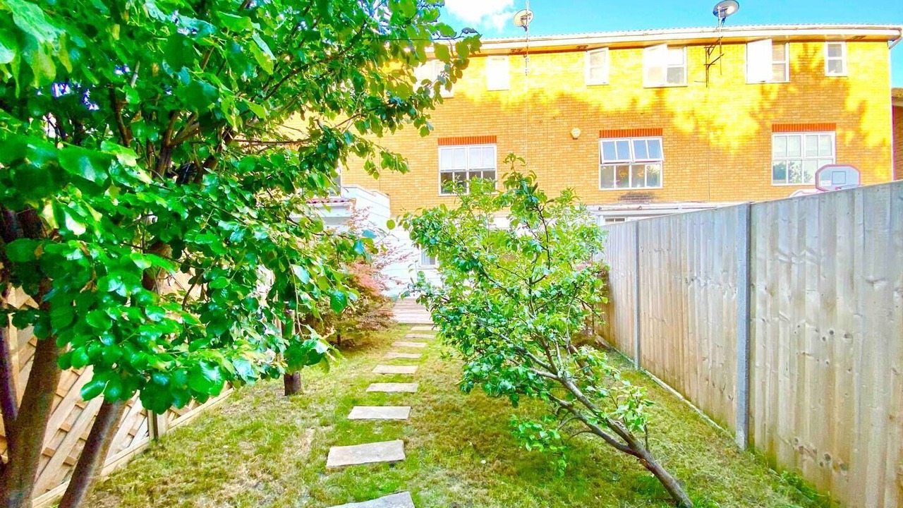 Photo of Outdoor in Yeading