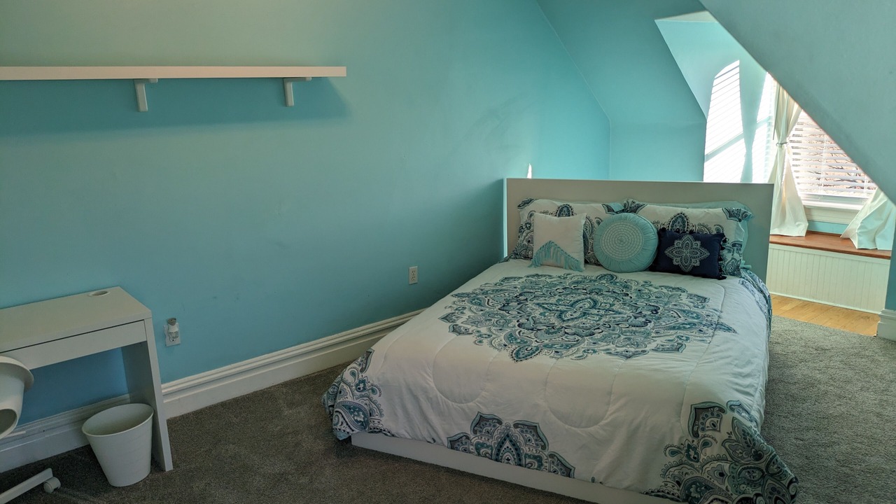 Photo of Bedroom in Tower Grove East