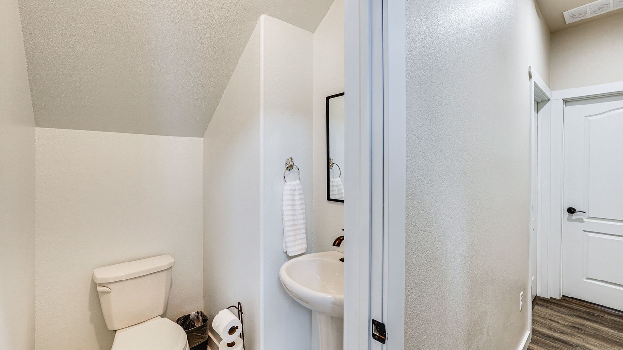 Photo of Bathroom in Fenn