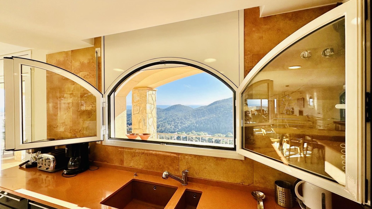 Photo of Kitchen in Sant Feliu de Guixols