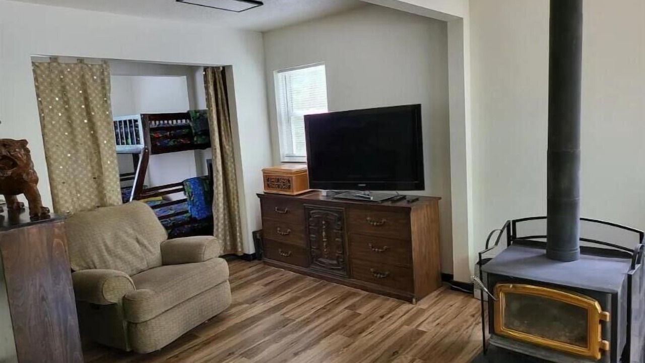 Photo of Livingroom in Cushing