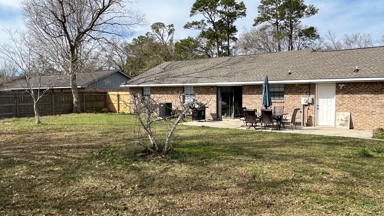 Photo of Outdoor in Foley
