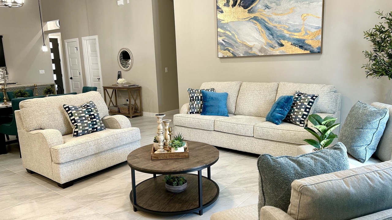 Photo of Livingroom in Biggs Field