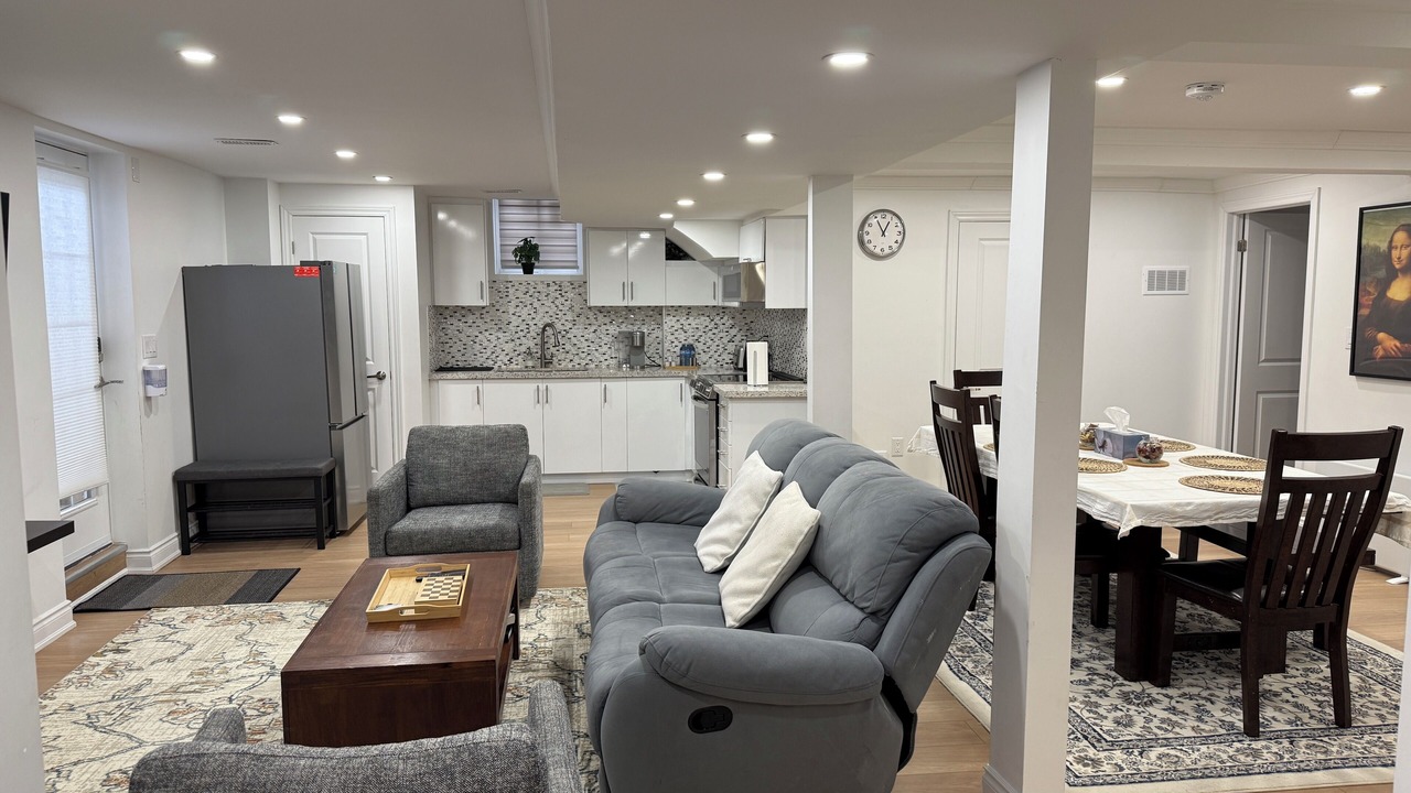 Photo of Livingroom in Mount Pleasant