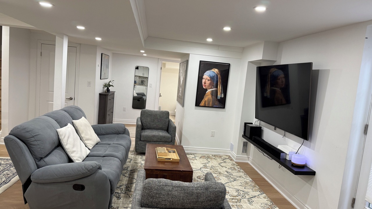 Photo of Livingroom in Mount Pleasant