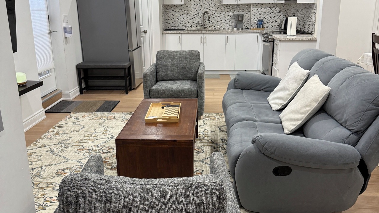 Photo of Livingroom in Mount Pleasant