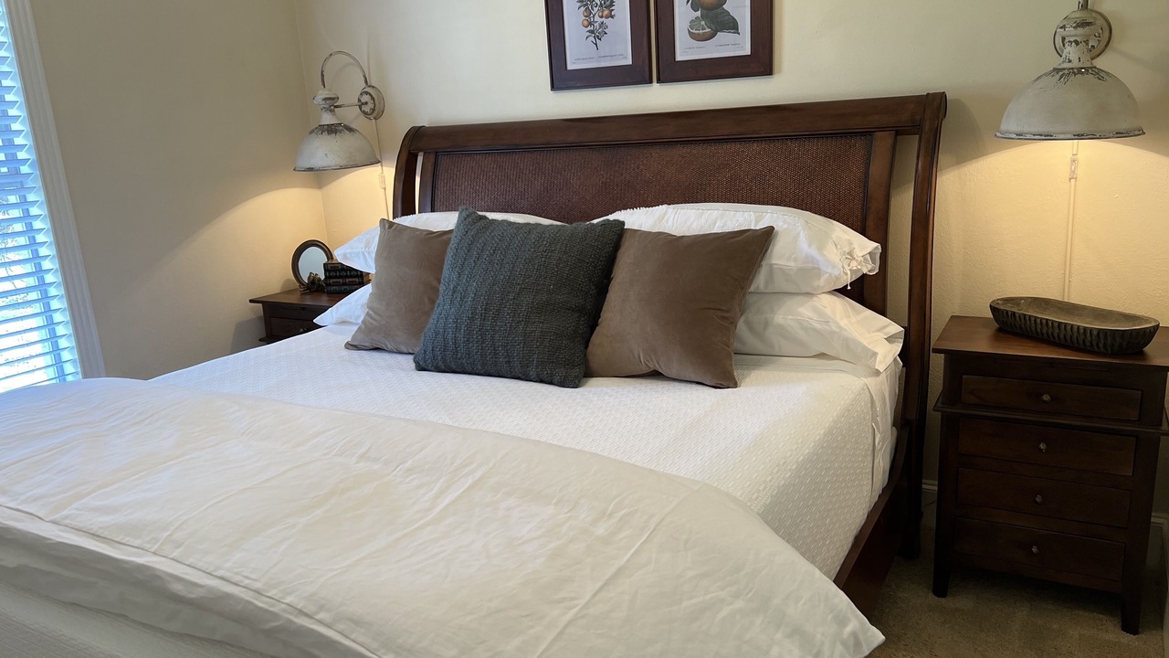 Photo of Bedroom in Colleyville