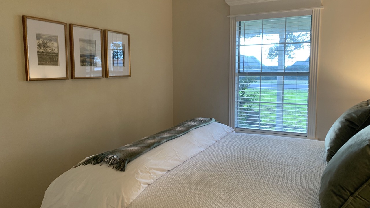 Photo of Bedroom in Colleyville
