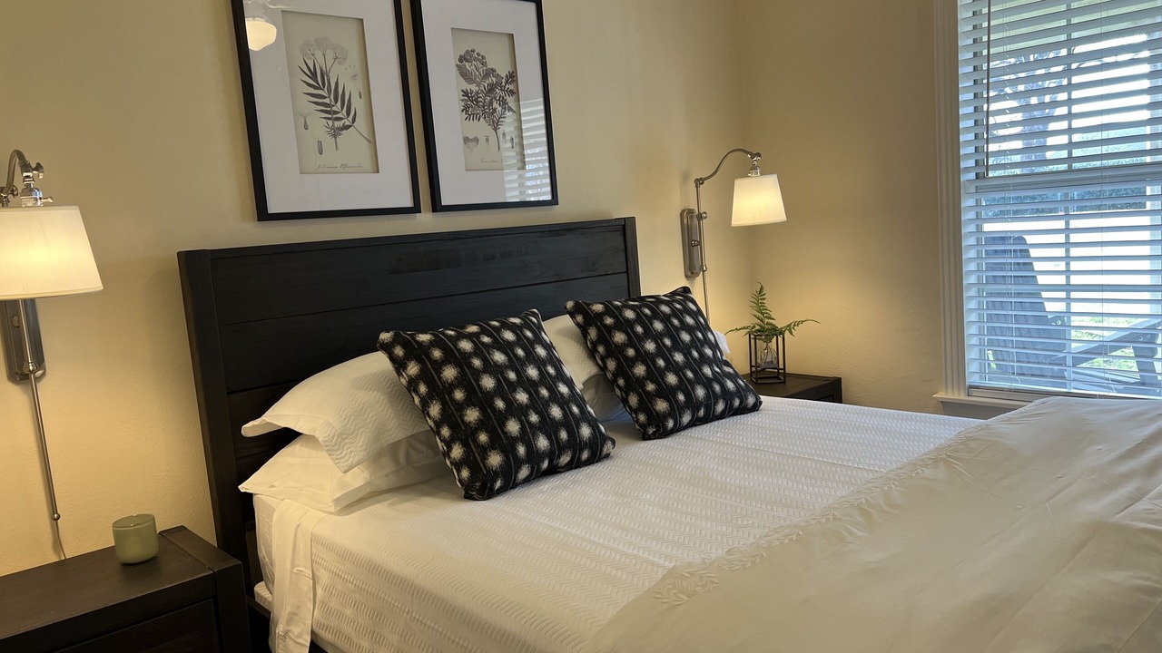 Photo of Bedroom in Colleyville