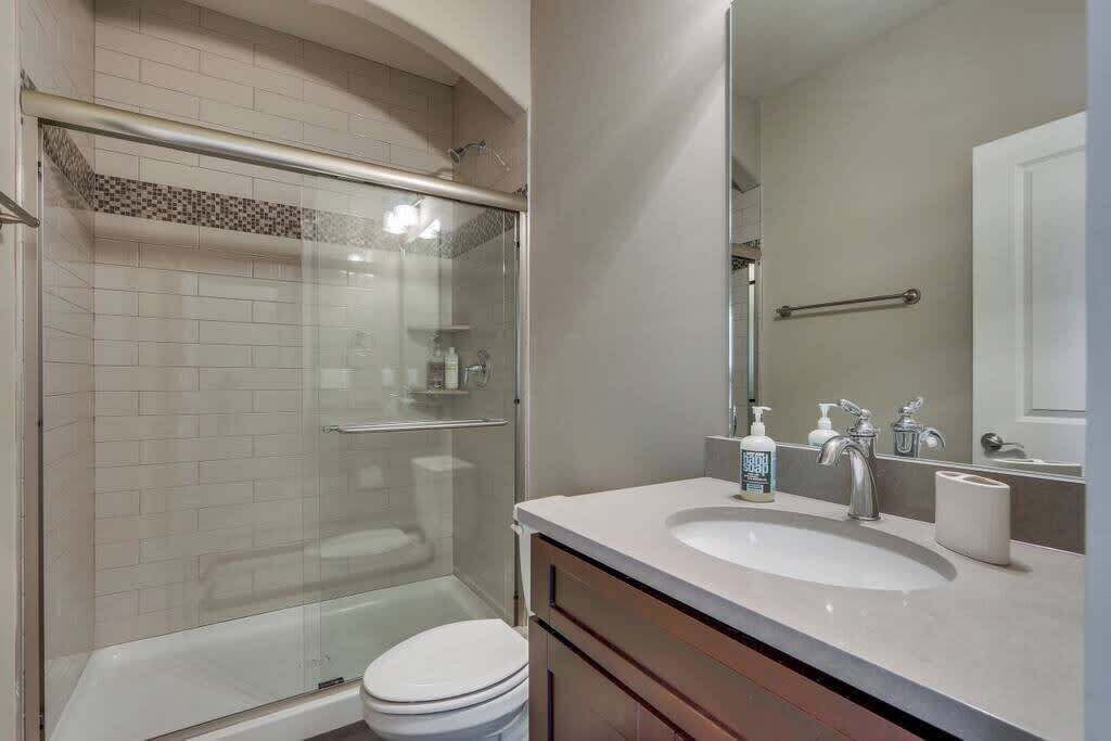Photo of Bathroom in Edgehill