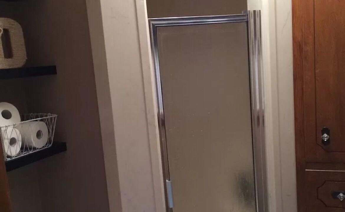 Photo of Bathroom in Perry
