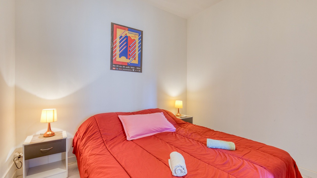 Photo of Bedroom in Sete