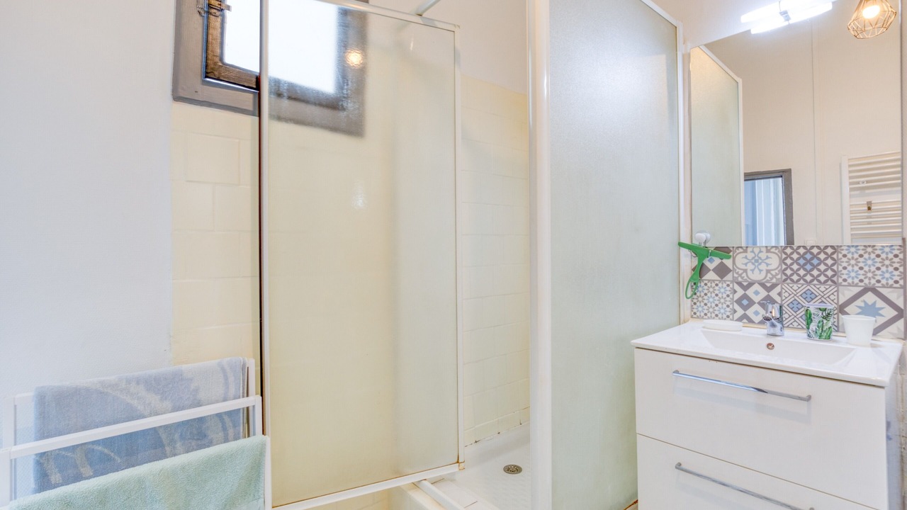 Photo of Bathroom in Sete