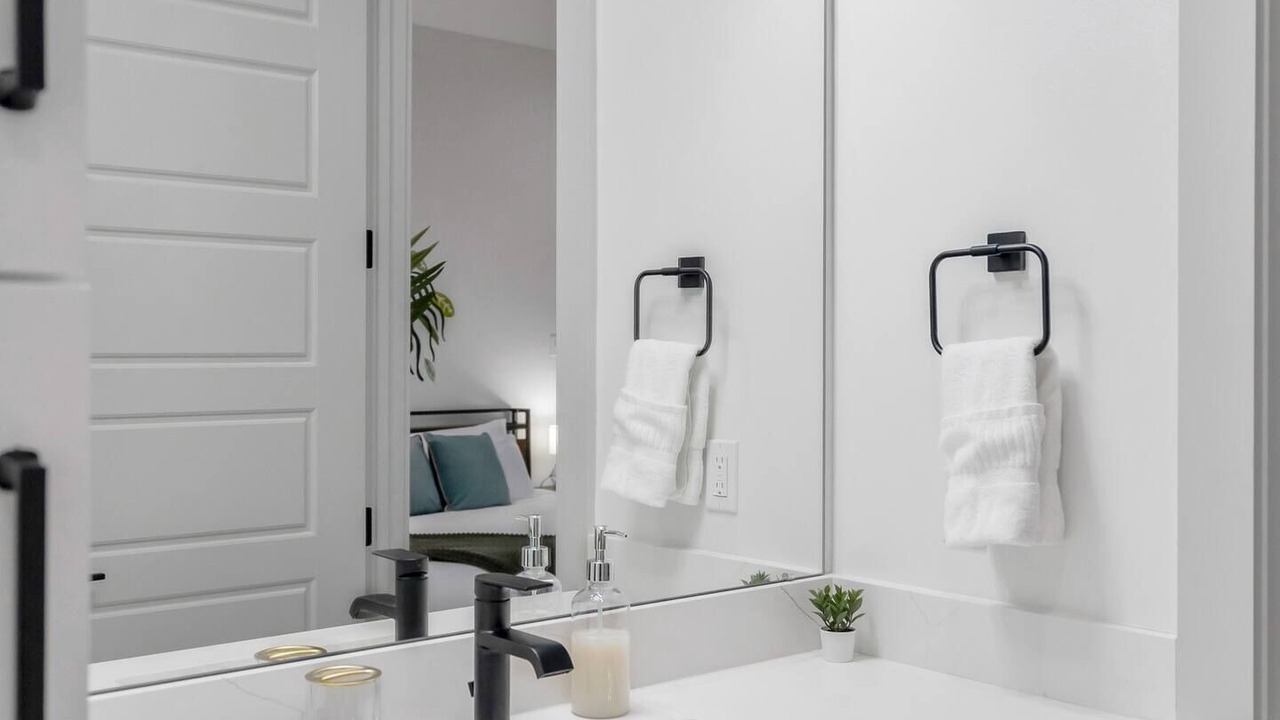 Photo of Bathroom in Tulane - Gravier