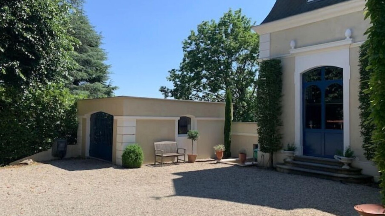 Photo of Outdoor in Millery