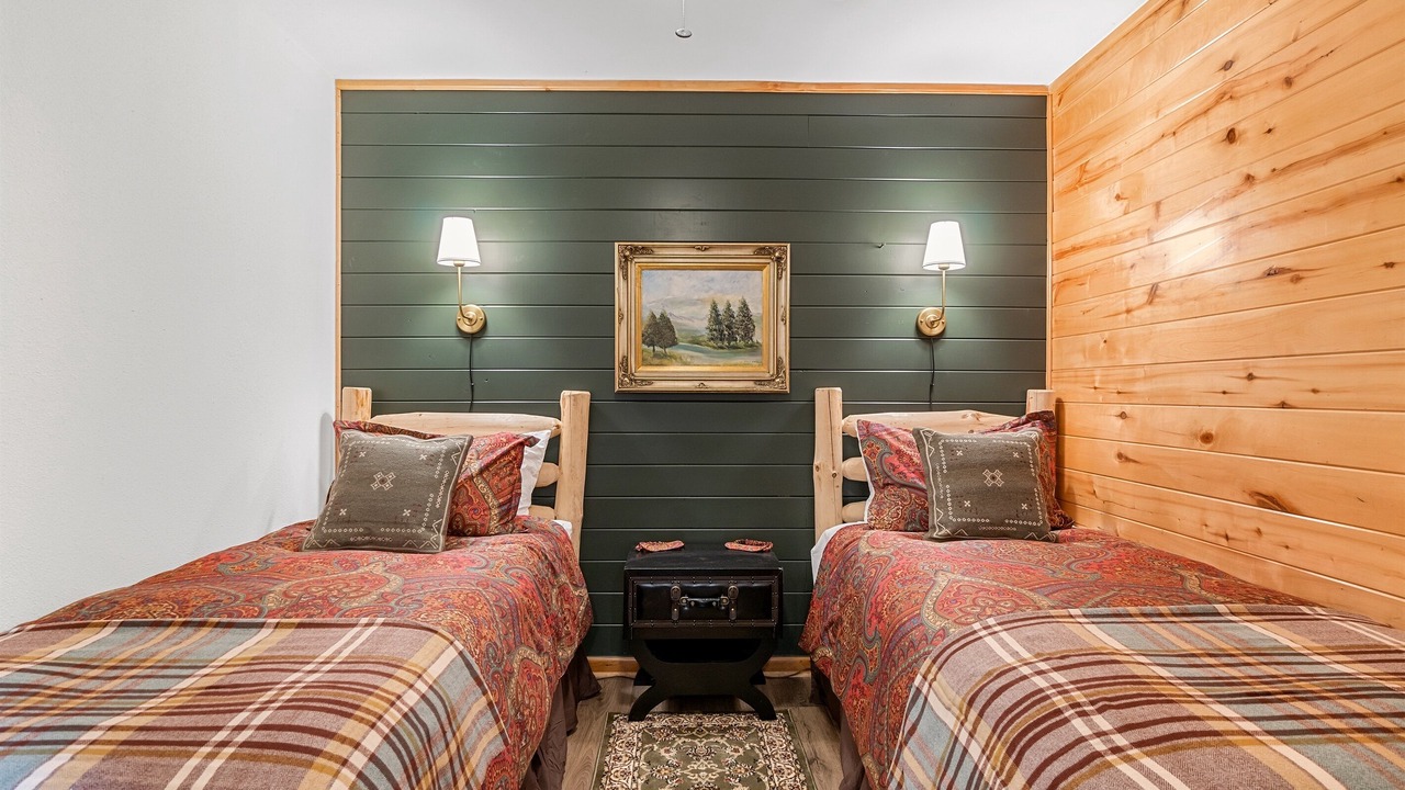 Photo of Bedroom in Van Zandt County
