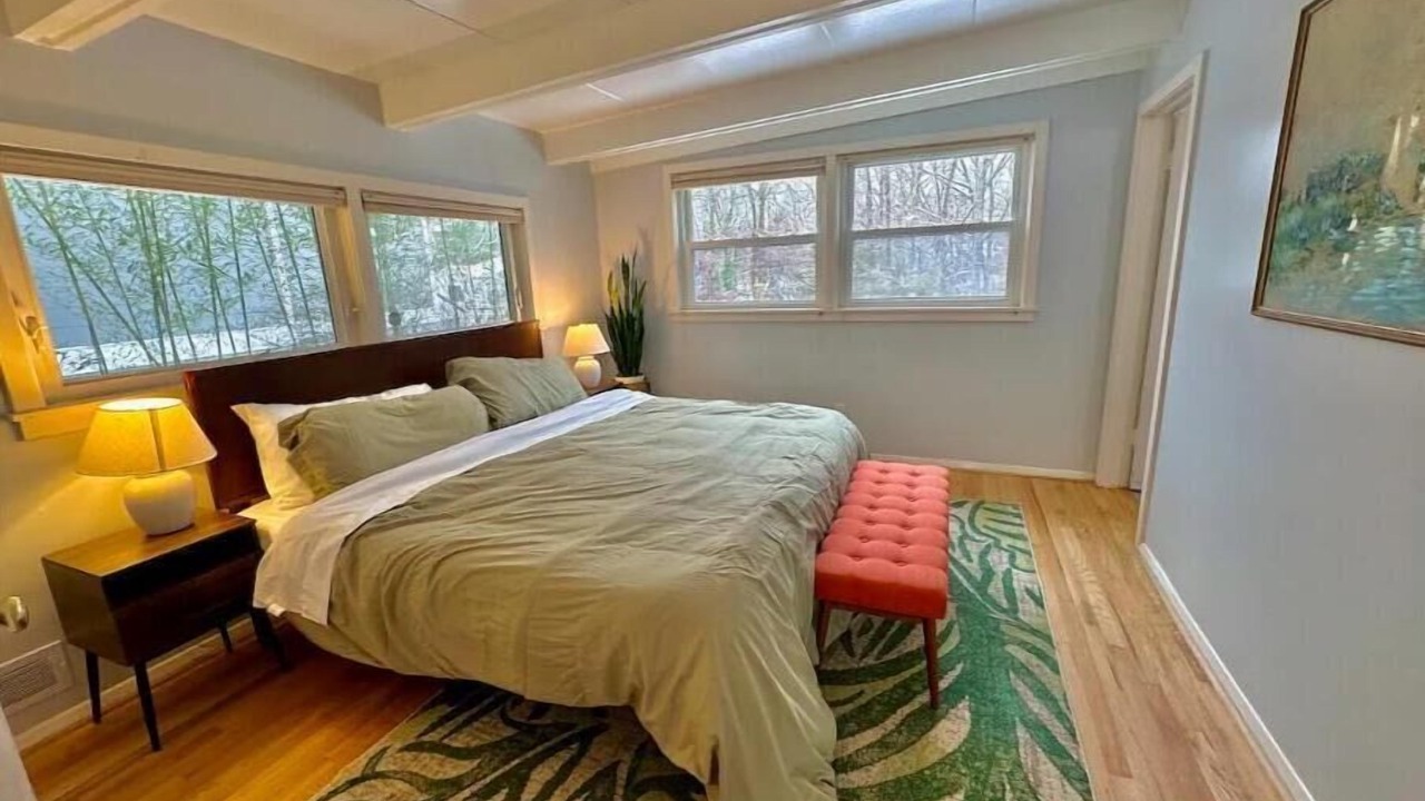 Photo of Bedroom in Alcova Heights