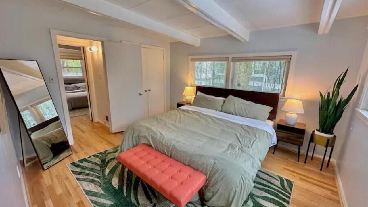 Photo of Bedroom in Alcova Heights