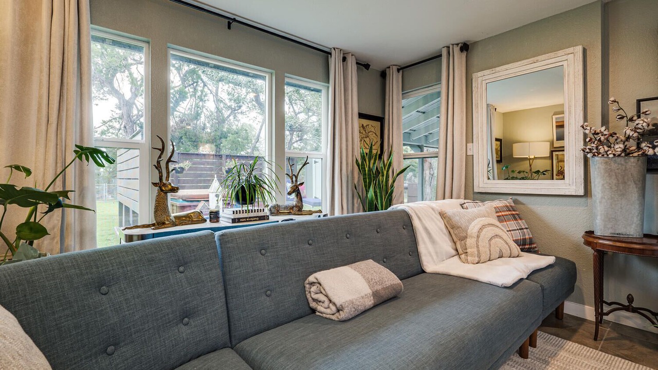 Photo of Livingroom in Austin