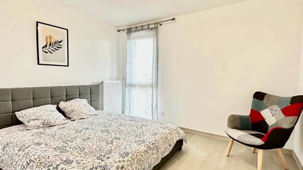 Photo of Bedroom in Ambilly