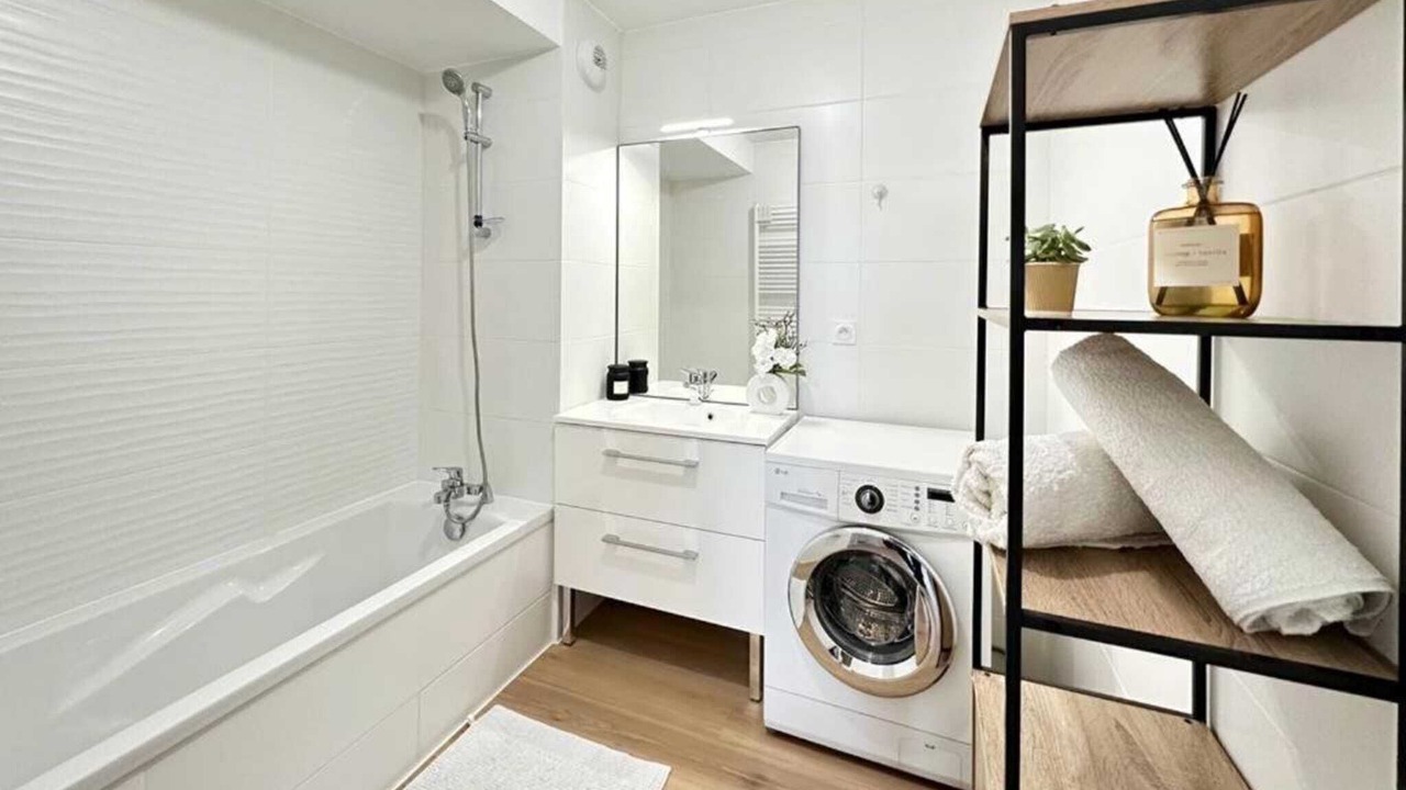 Photo of Bathroom in Ambilly