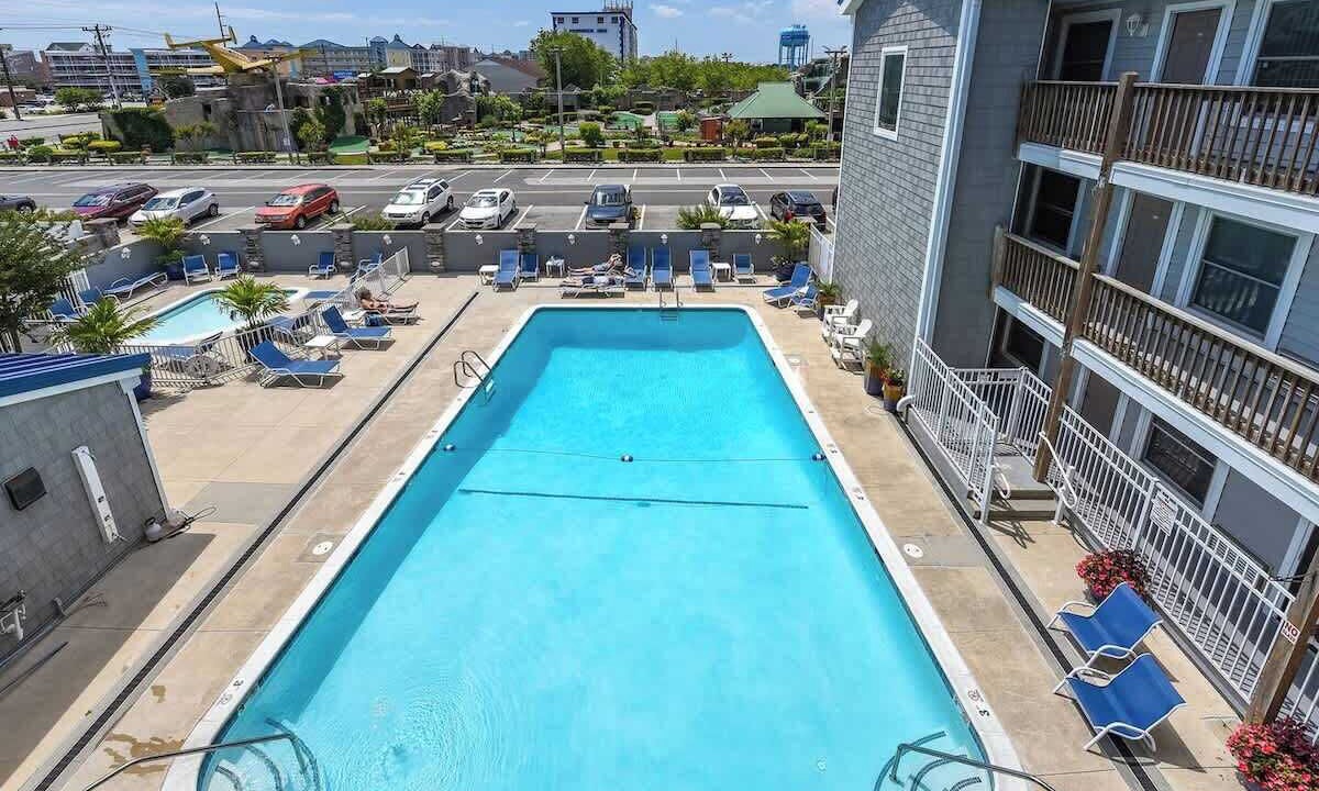 Photo of Outdoor in Caine Woods