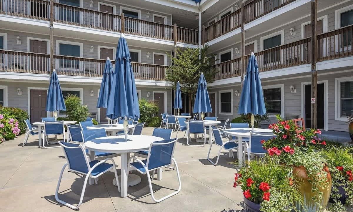 Photo of Outdoor in Caine Woods