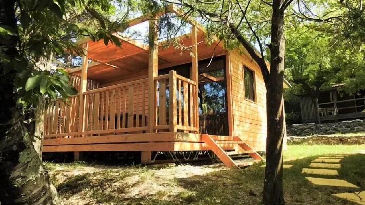 Photo of Outdoor in Darbres